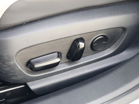 Used 2023 Lexus ES 350 w/ Premium Package image 32