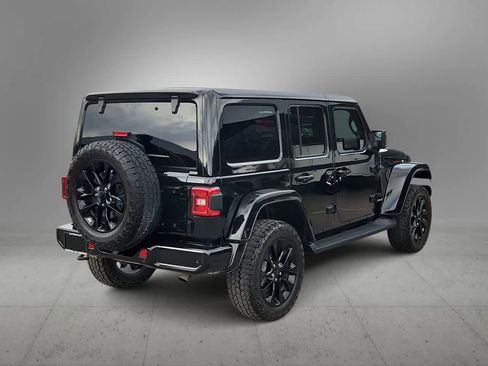 Used 2020 Jeep Wrangler Unlimited Sahara image 8
