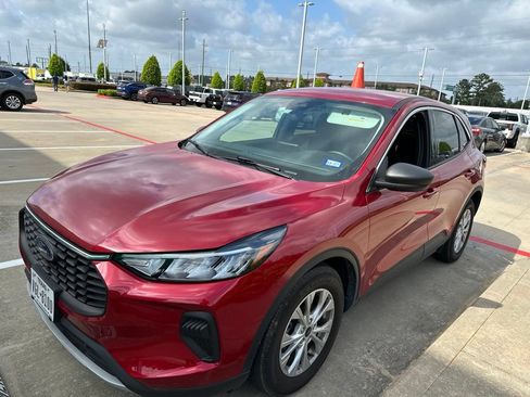 Used 2023 Ford Escape Active FWD image 1
