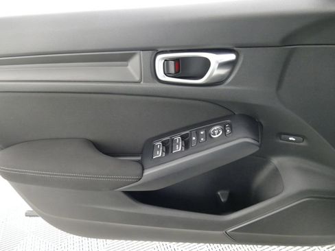 Used 2025 Honda Civic Sport image 26