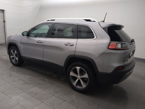 Used 2020 Jeep Cherokee Limited image 3