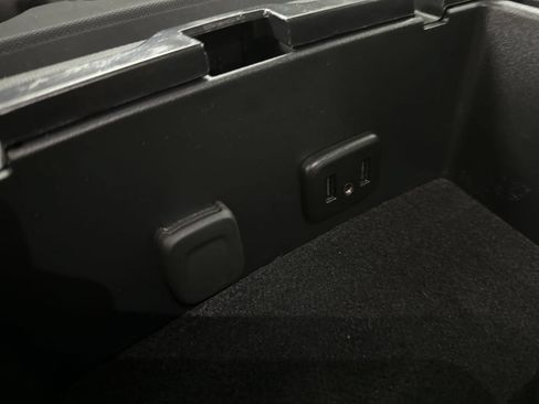 Used 2019 Chevrolet Silverado 1500 LT w/ All Star Edition AWD/4WD image 46