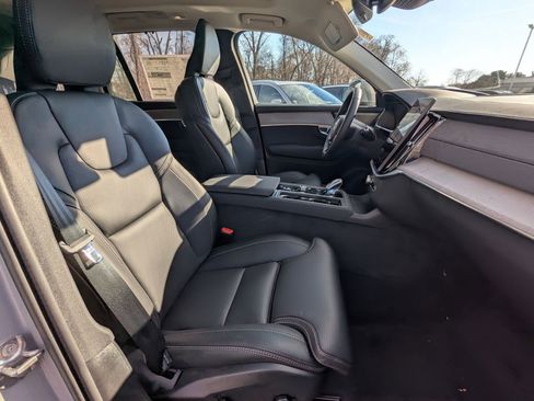 New 2026 Volvo XC90 B6 Ultra w/ Protection Package image 24
