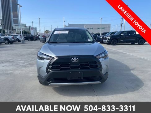 Certified 2026 Toyota Corolla Cross L FWD image 9