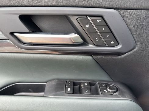 New 2026 GMC Terrain AT4 w/ Convenience Package III image 13