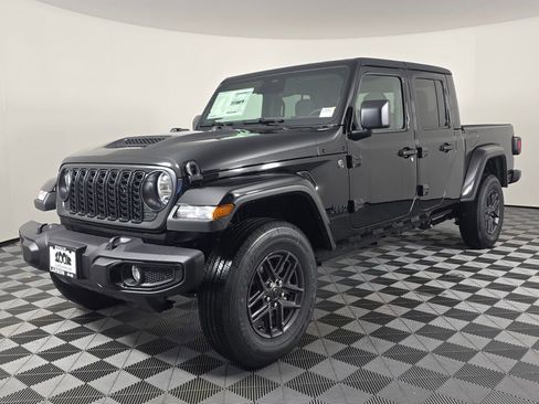 New 2026 Jeep Gladiator Sport image 8