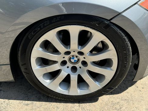 Used 2012 BMW 135i Convertible RWD image 31