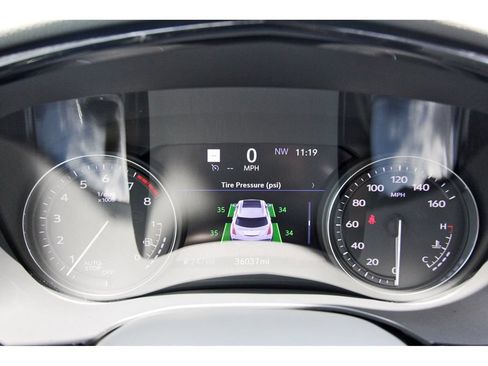 Certified 2023 Cadillac XT5 Premium Luxury w/ Technology Package FWD image 13