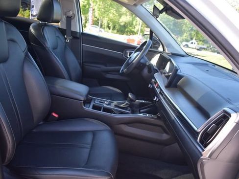 Used 2024 Kia Sorento X-Line EX AWD/4WD image 14