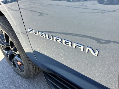 New 2026 Chevrolet Suburban Premier AWD/4WD image 12
