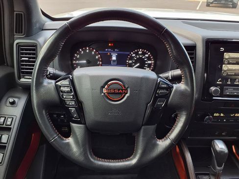 Used 2022 Nissan Frontier PRO-4X w/ Off-Road Protection Package image 17