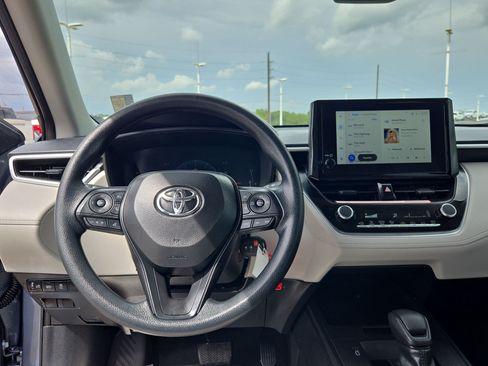 Used 2026 Toyota Corolla Cross L FWD image 27