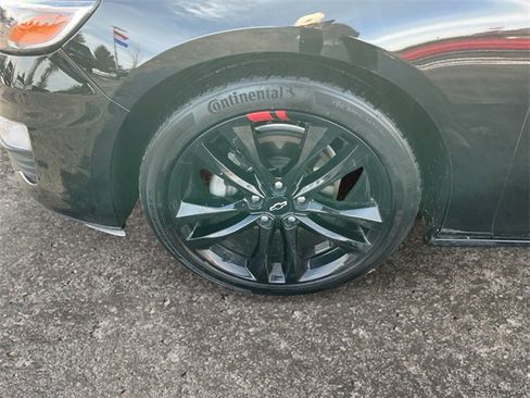 Used 2022 Chevrolet Malibu LT w/ Redline Edition image 8