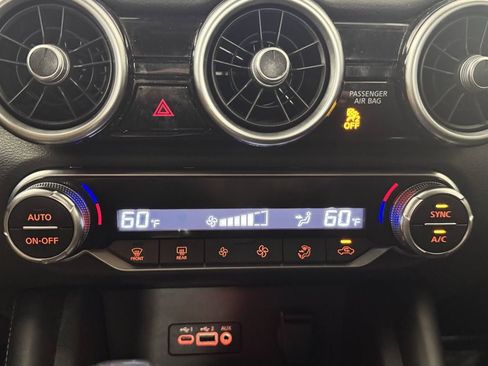 Used 2021 Nissan Sentra SR FWD image 21