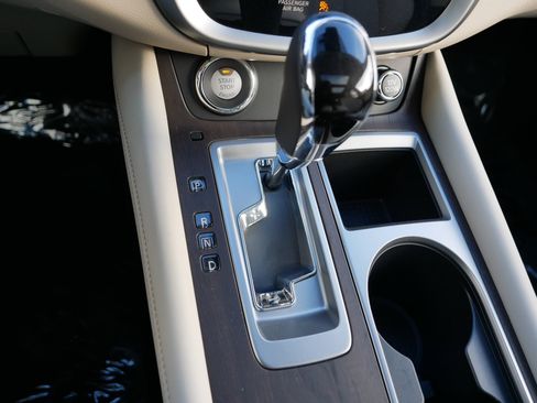 Used 2024 Nissan Murano Platinum w/ Cargo Package image 24