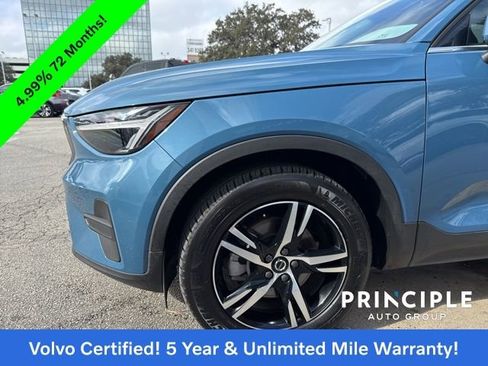 Certified 2025 Volvo XC40 B5 Core image 13