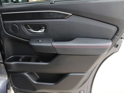 Used 2025 Honda Pilot Black Edition image 60