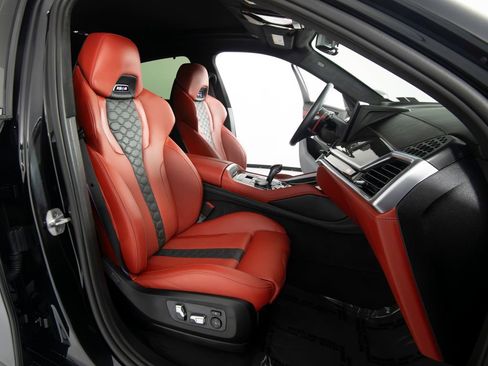 Used 2025 BMW X6 M Competition w/ Executive Package AWD/4WD image 43