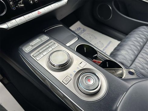 Used 2023 Genesis GV70 3.5T Sport w/ Sport Advanced Package image 28