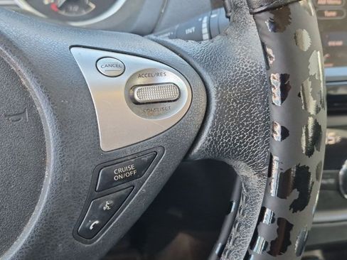 Used 2019 Nissan Sentra SV FWD image 12
