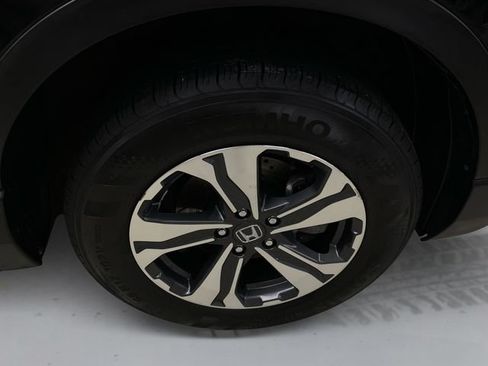 Used 2019 Honda CR-V LX image 16
