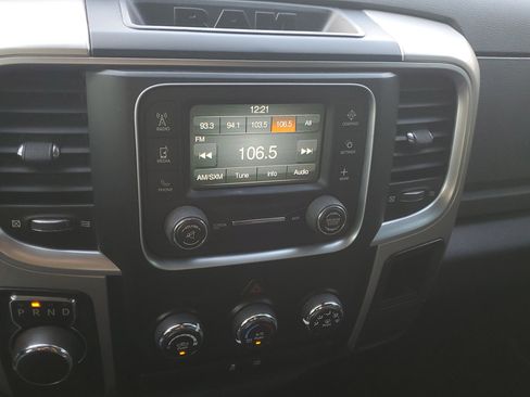 Used 2016 RAM 1500 Classic SLT image 24