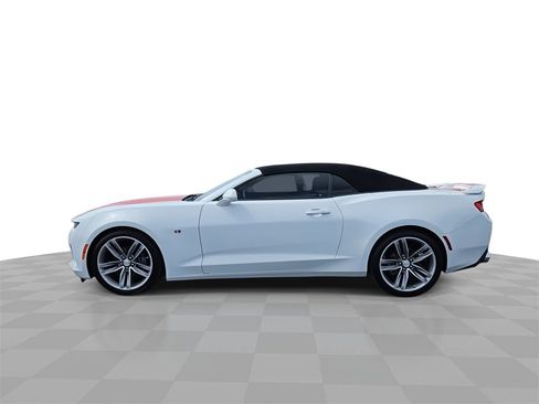 Used 2017 Chevrolet Camaro LT image 5