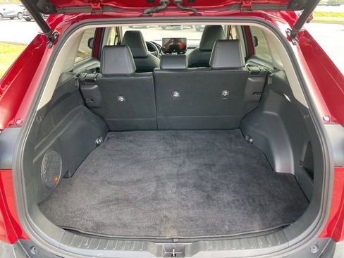Used 2023 Toyota RAV4 XLE Premium image 18