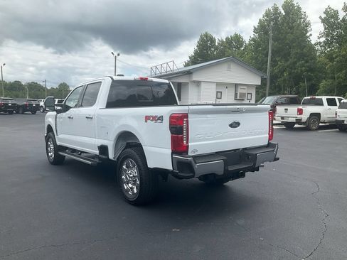 New 2026 Ford F250 Lariat w/ Chrome Package AWD/4WD image 7