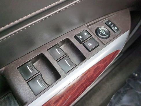 Used 2016 Acura TLX FWD image 21