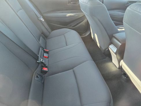 Used 2025 Toyota Corolla LE FWD image 13
