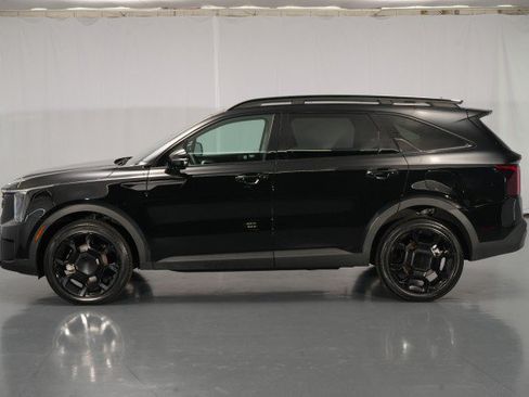 Used 2025 Kia Sorento X-Line EX AWD/4WD image 2