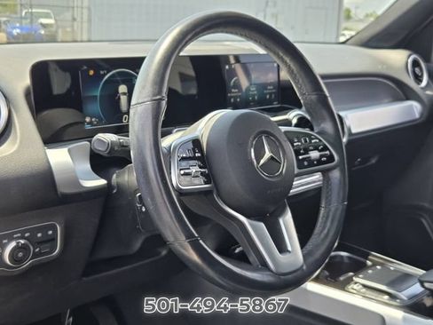 Used 2023 Mercedes-Benz GLB 250 4MATIC image 10