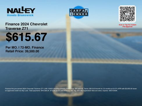 Used 2024 Chevrolet Traverse Z71 w/ Enhanced Driving Package AWD/4WD image 3