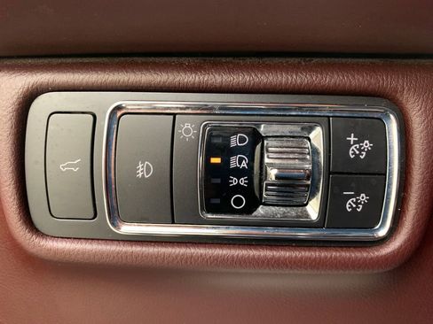 Used 2020 Lincoln Aviator Black Label w/ Dynamic Handling Package image 13