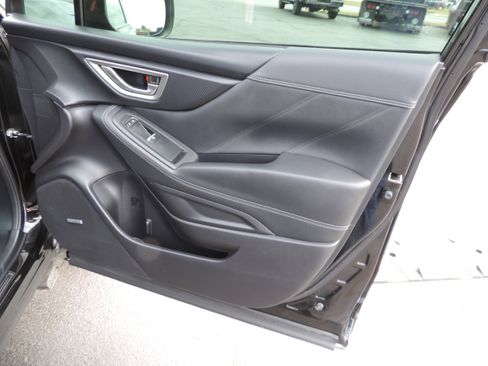 Used 2020 Subaru Forester Limited w/ Popular Package #3 image 16