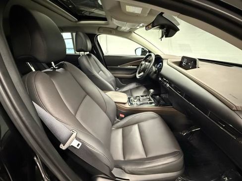 Used 2025 MAZDA CX-30 AWD 2.5 S w/ Premium Package image 14