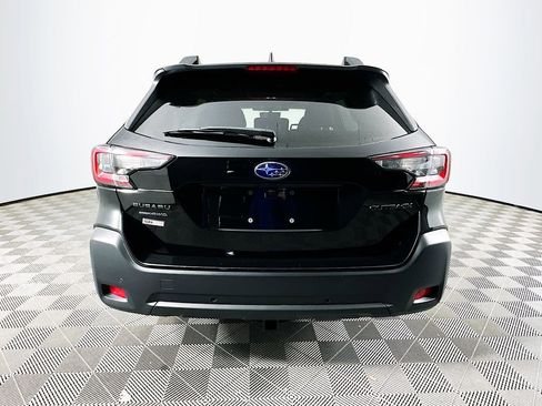 Used 2023 Subaru Outback Onyx Edition image 9
