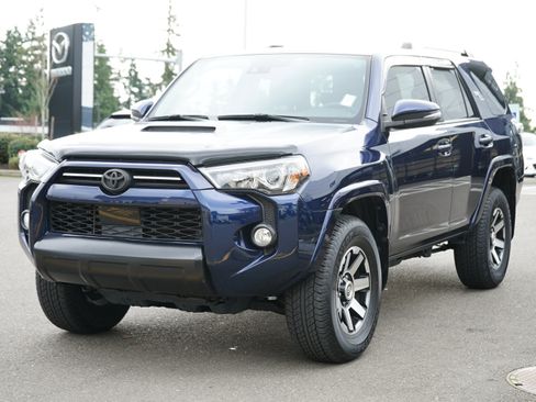 Used 2020 Toyota 4Runner TRD Off-Road image 7