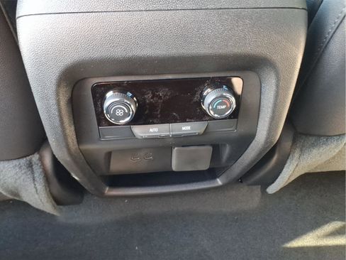 New 2026 Chevrolet Traverse LT w/ Midnight/Sport Edition image 14