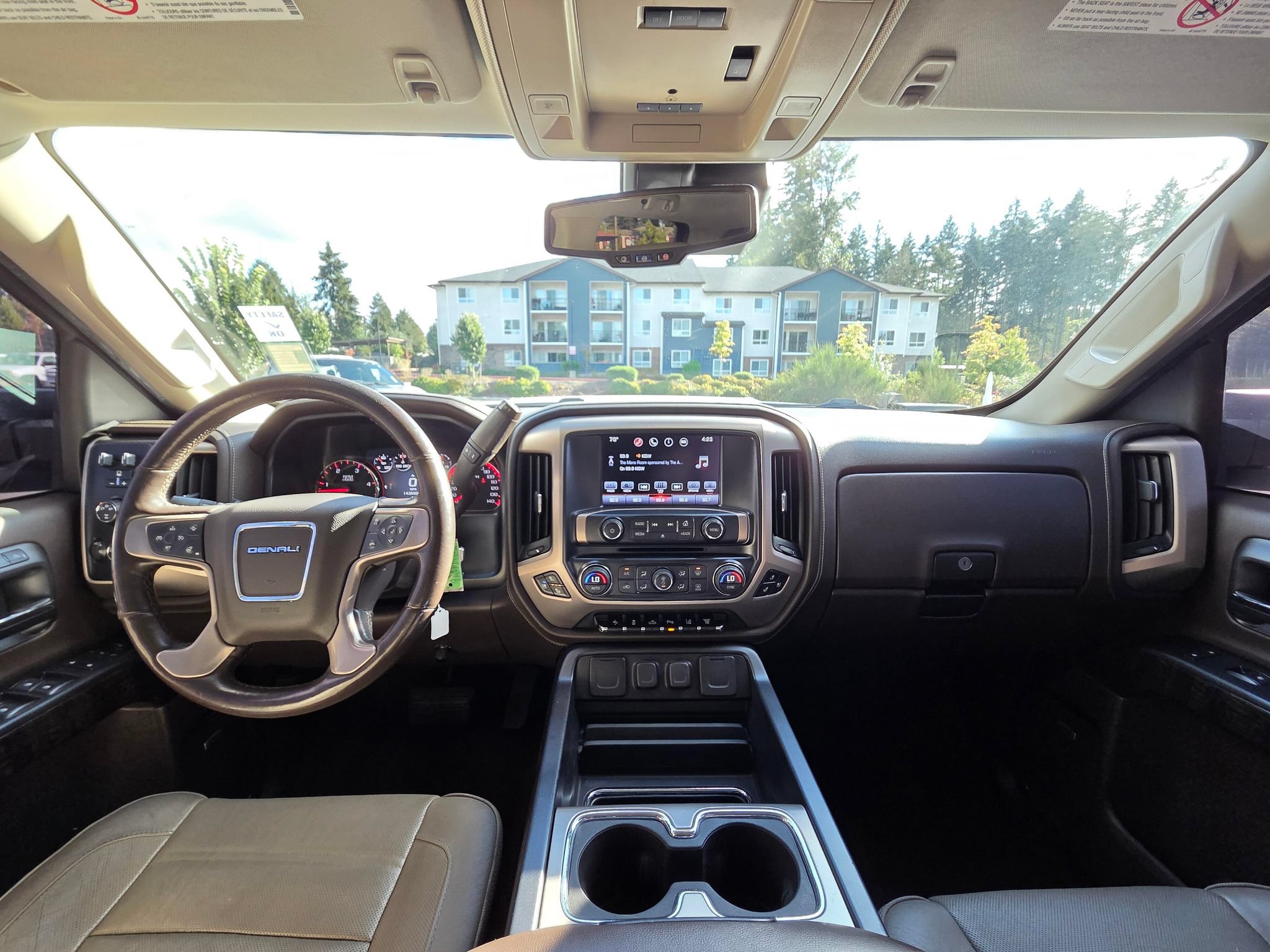 Used 2016 GMC Sierra 2500 Denali AWD/4WD image 12