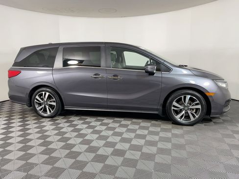 Used 2024 Honda Odyssey Touring image 7