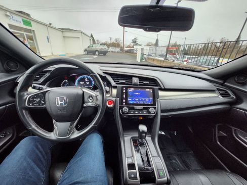 Used 2017 Honda Civic EX-L image 14