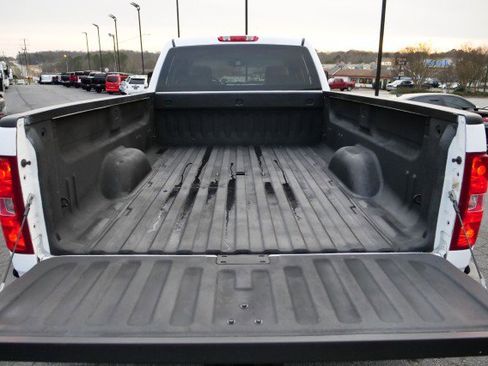 Used 2011 GMC Sierra 3500 Denali image 29