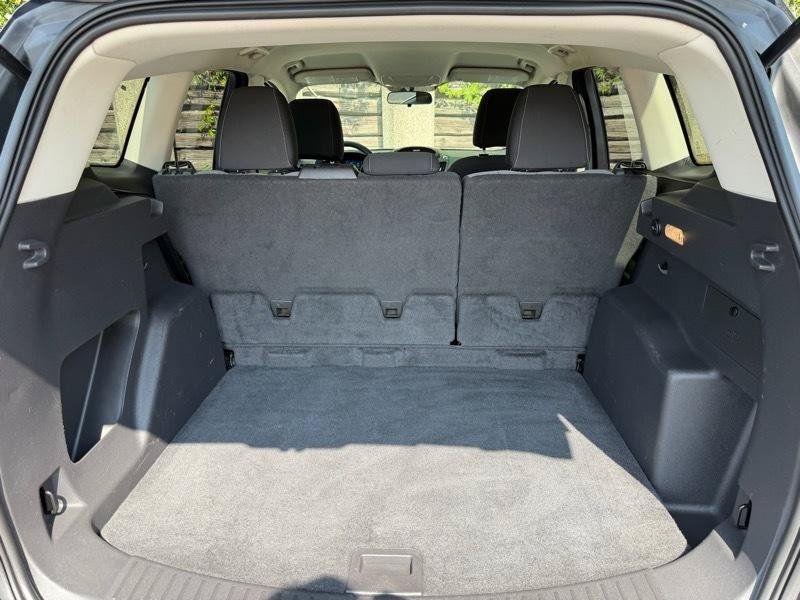 Used 2015 Ford Escape SE FWD image 22