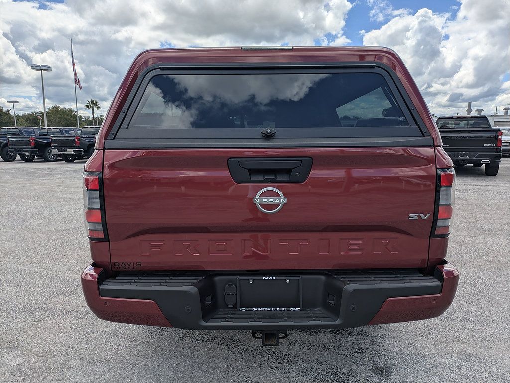 Used 2024 Nissan Frontier SV w/ Technology Package RWD image 8