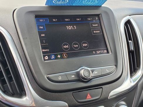 Used 2020 Chevrolet Equinox LT w/ Driver Convenience Package FWD image 14