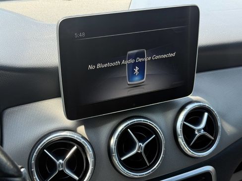 Used 2018 Mercedes-Benz CLA 250 image 23