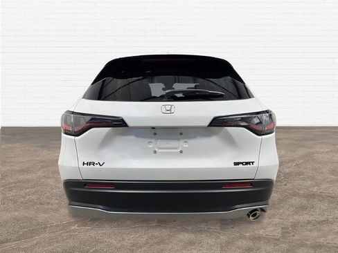 New 2026 Honda HR-V Sport image 5