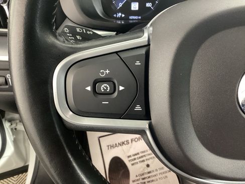 Used 2021 Volvo XC60 T8 Inscription Expression w/ Advanced Package image 24